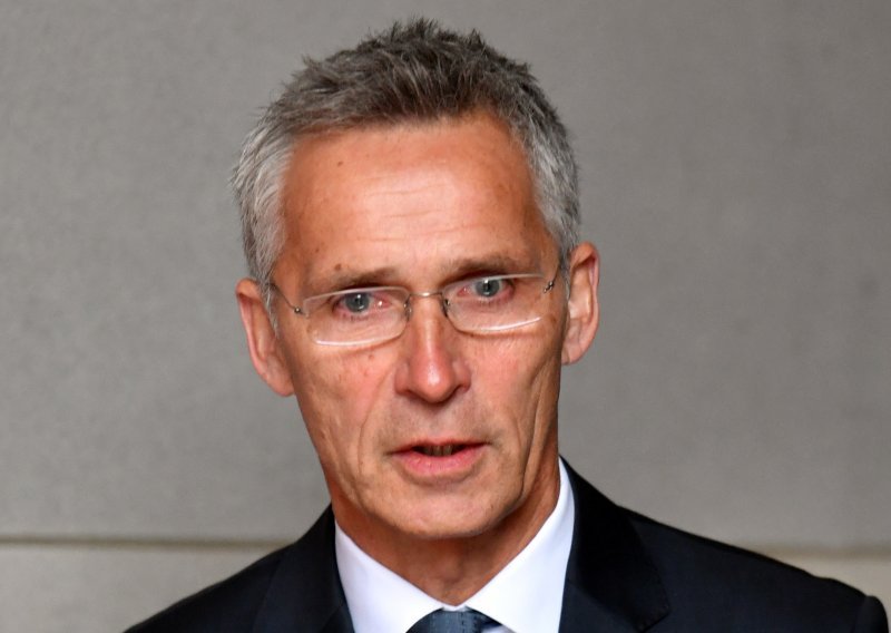 Stoltenberg: NATO nastavlja podupirati afganistanske snage