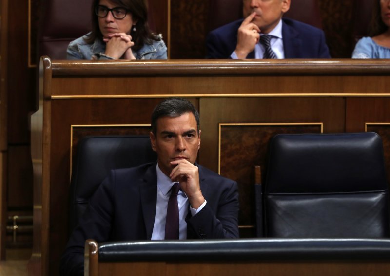 Španjolci na četvrtim izborima u četiri godine, analitičari očekuju isti scenarij