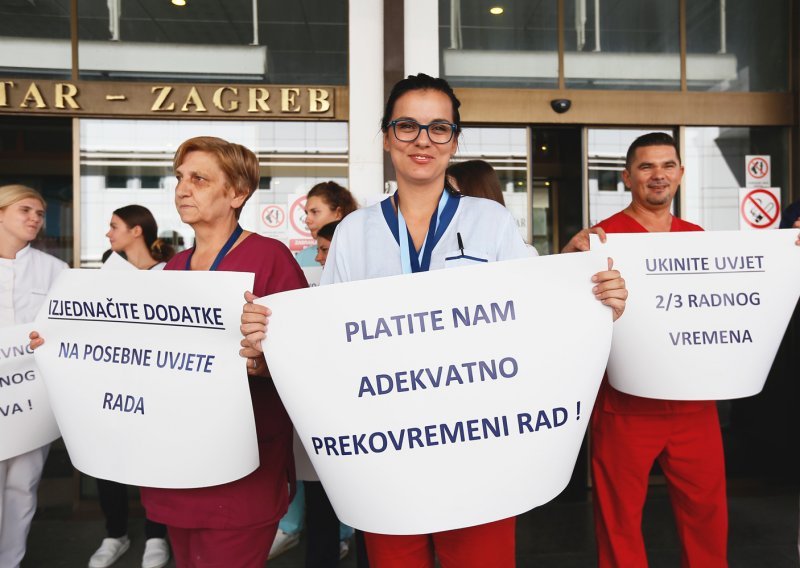 Prosvjed u najvećim hrvatskim bolnicama: Dosta je toga da se naš javni novac troši na nekakve agrokore