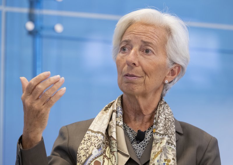 Lagarde na ispitivanju u Europskom parlamentu: Pred nama su izazovi, treba zadržati stimulativnu monetarnu politiku