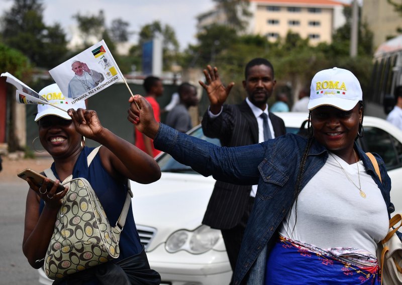 Katolici iz cijelog Mozambika dolaze u Maputo vidjeti Papu