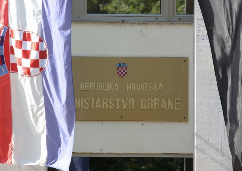 Krstičević i Šundov izrazili sućut obitelji poginuloga hrvatskog vojnika: Bio je uzoran vojnik i pravi profesionalac