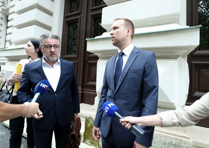 Počinje suđenje Tomislavu Sauchi i Sandri Zeljko zbog lažnih putnih naloga teških milijun kuna