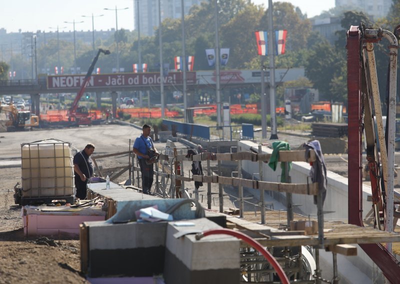 [FOTO/VIDEO] Iz Zagreba imaju važno upozorenje za sve koji voze rotorom Remetinec, evo koja nova pravila vrijede od ovog vikenda