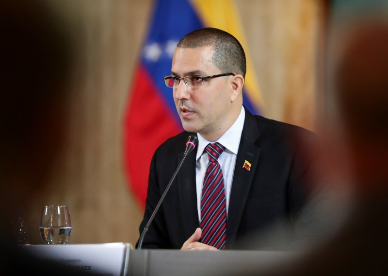 Venezuela spremna na obranu od intervencije SAD-a i američkih država: Nećemo nikome dopustiti da gazi sveto venezuelansko tlo