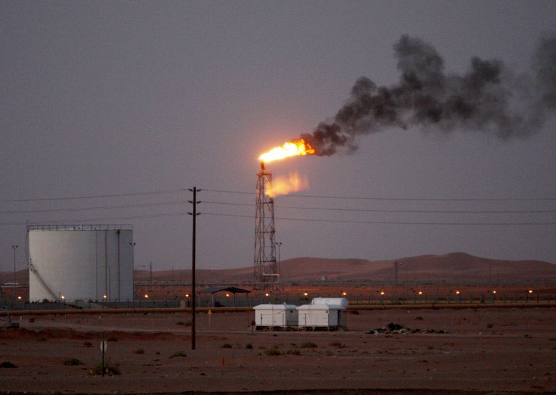 Huti dronovima napali najveće saudijsko naftno postrojenje: 'Idući udarac bit će veći i bolniji'