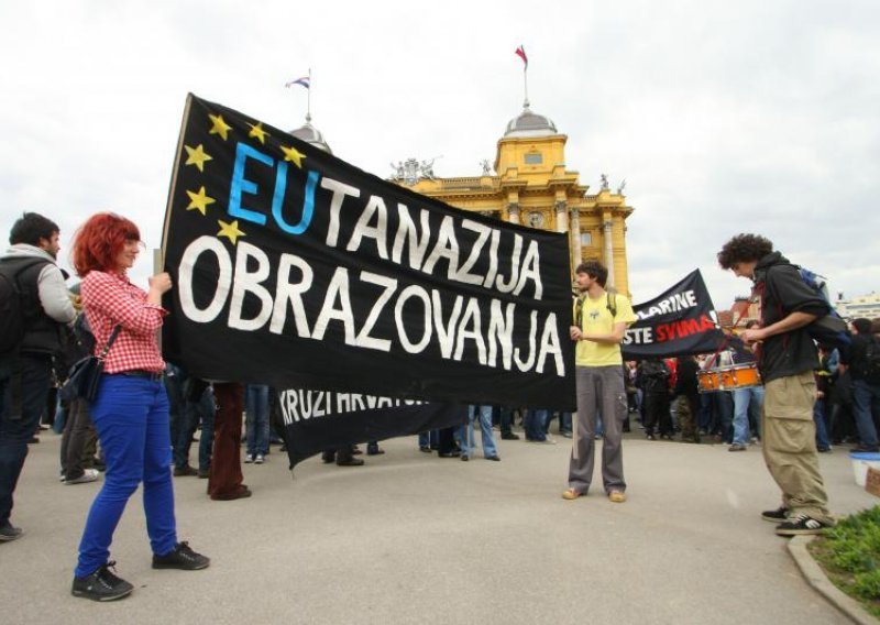 Hoće li studenti godinu plaćati tri tisuće eura?