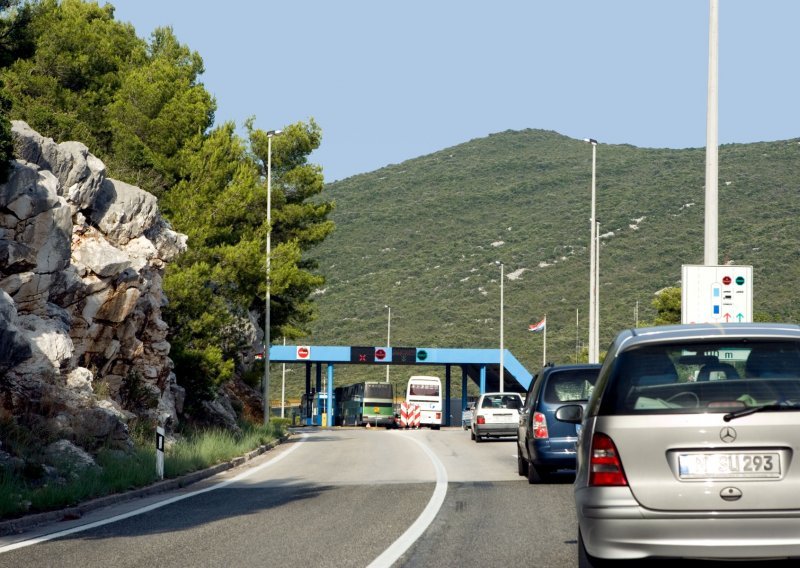 EK: Hrvatsku integrirati u schengenski informacijski sustav