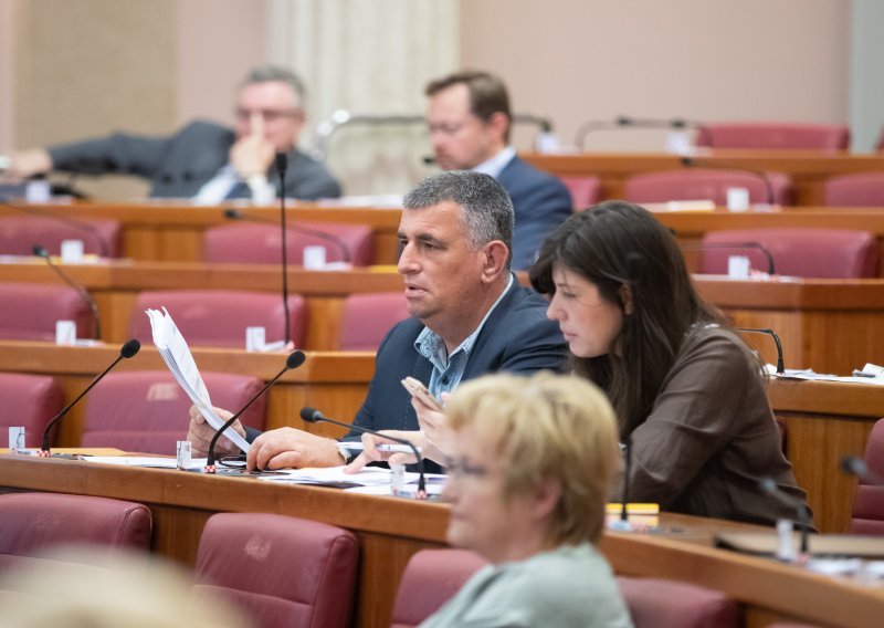 U srijedu počinje nova sjednica i jesensko zasjedanje