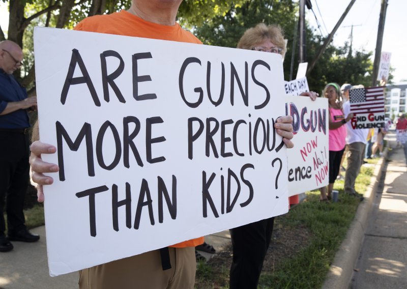 Petero djece ubijeno ili ranjeno vatrenim oružjem u Teksasu; petogodišnjak ubio brata