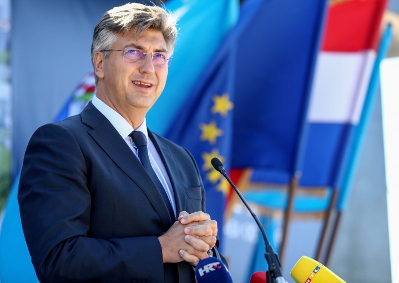 Je li Vlada kapitulirala pred sindikatima? Evo što na to kaže Plenković