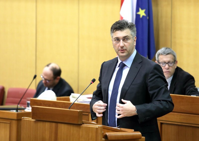 Plenković ne da na Barišića, a Đikićevo pismo još nije ni pročitao