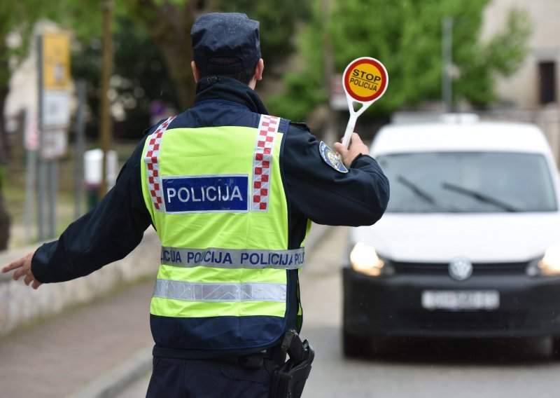 Završio mjesec dana u zatvoru zbog ponavljanja prometnih prekršaja