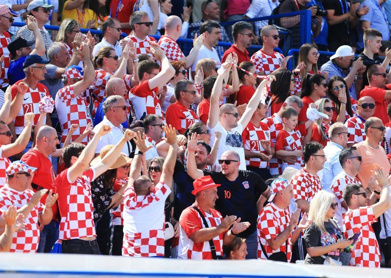 Počinje prodaja ulaznica za utakmicu Hrvatske na Poljudu; reprezentacija se vraća u Split...