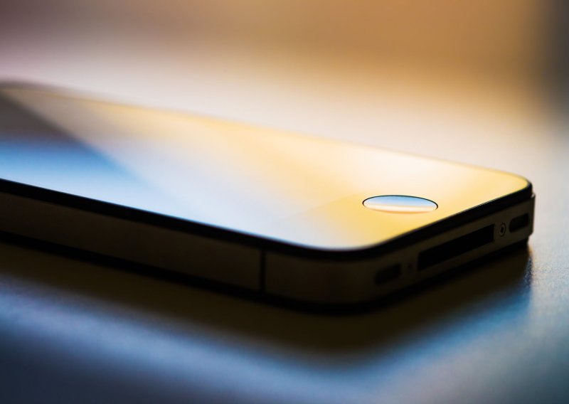 Hakeri imaju novu metodu trajnog 'otključavanja' iPhonea koju ne može zaustaviti ni sam Apple