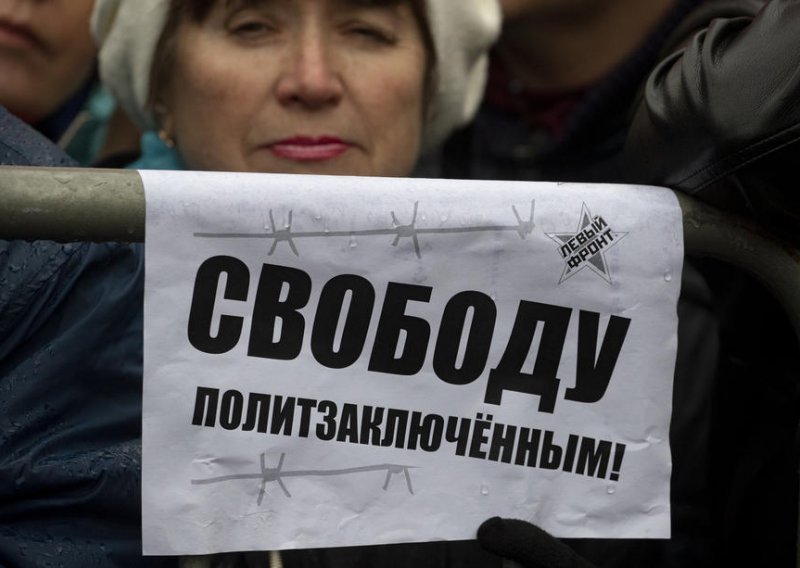 20.000 ljudi u Moskvi traži oslobađanje prosvjednika privedenih u srpnju