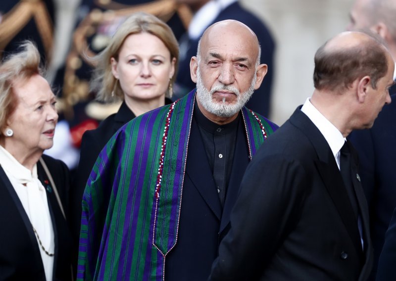Karzai pozvao Bidena da promijeni odluku o zamrznutoj afganistanskoj imovini: 'To je nepravedno i nepošteno'