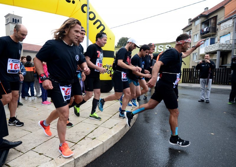 Počeo 18. memorijalni ultramaraton od Zagreba do Vukovara