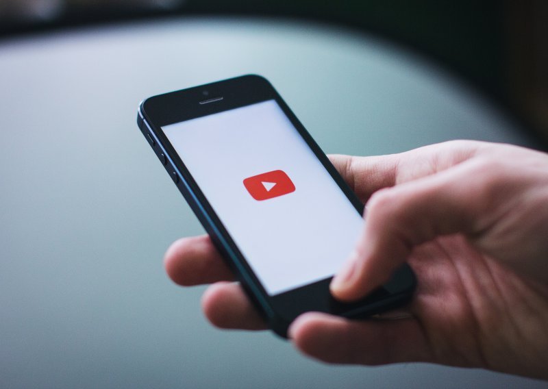 YouTube za iPhone ima izvrsnu novu značajku