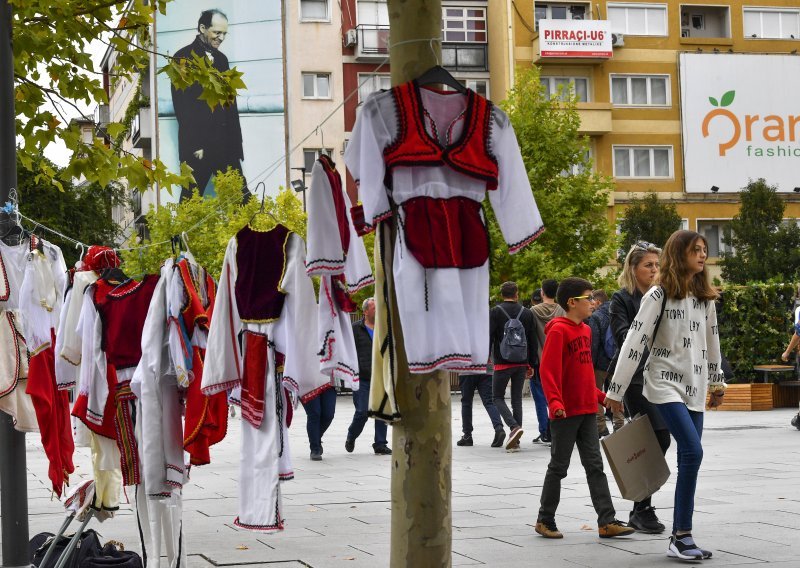 Kosovo postalo raj za rudarenje kriptovaluta, no pojavili su se neočekivani rudari i još čudniji problemi