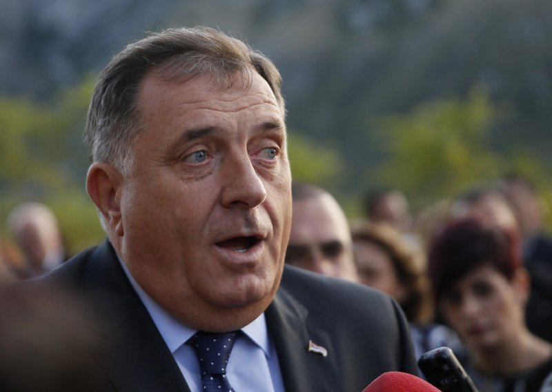 Dodik: BiH je u fazi raspada, jedini izlaz je uspostava tri nove države