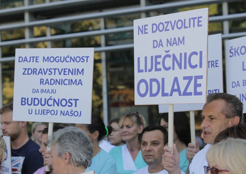 Anketa: 60 posto liječnika spremno je povući suglasnost za prekovremeni rad