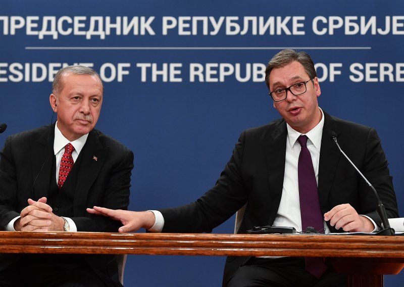 Erdogan i Vučić ocijenili odnose izuzetno dobrima: 'Mi smo s Turcima završili svoje sukobe, a sada gradimo mir'