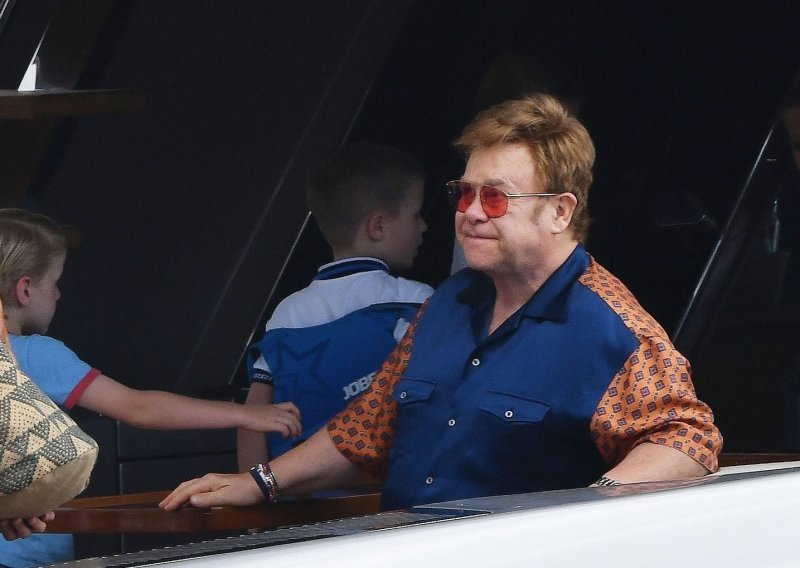 Elton John: 'Zbog kokaina sam postao čudovište od kojega je zazirao čak i Keith Richards'