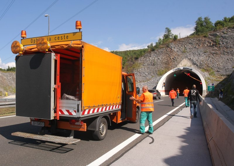 Radovi u tunelu i magla: U prometu se naoružajte strpljenjem