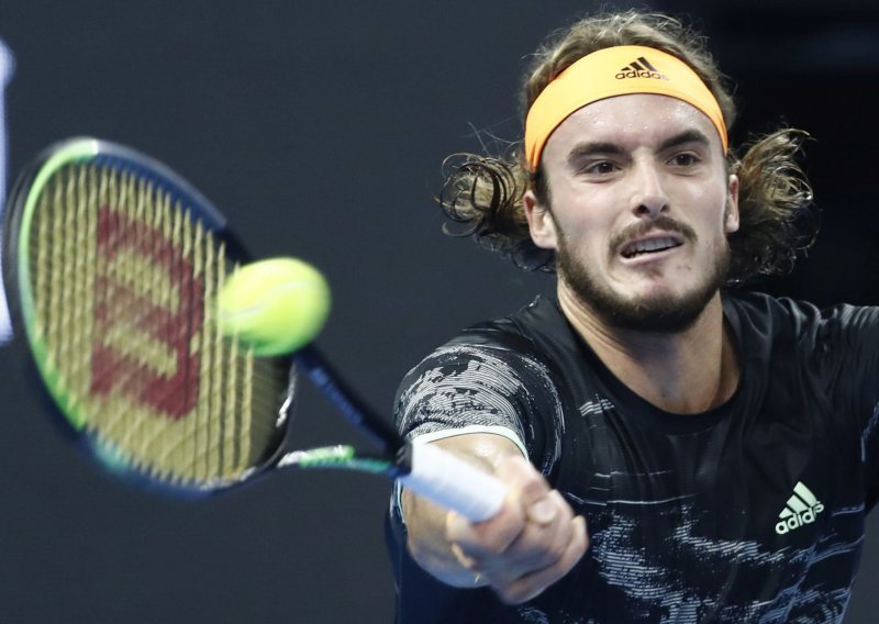 Grčki tenisač zaustavio Novaka Đokovića i ugrozio mu prvo mjesto na ATP listi