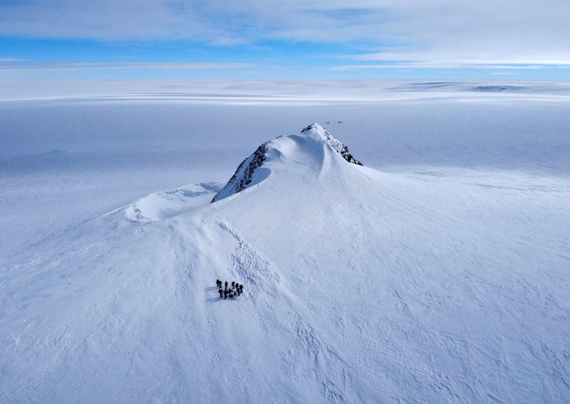 Ozonska rupa iznad Antarktike najmanje je u posljednja tri desetljeća