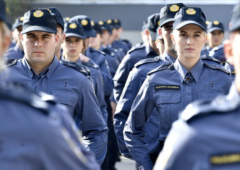 [FOTO] U Policijskoj akademiji obilježen početak školovanja novog naraštaja policajaca