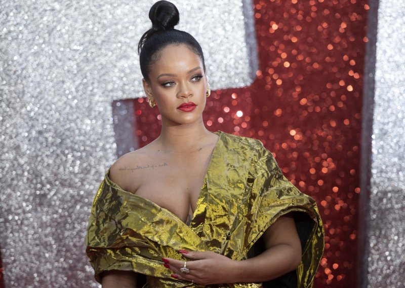 Rihanna iskreno progovorila o majčinskoj ulozi i vezi sa saudijskim milijarderom