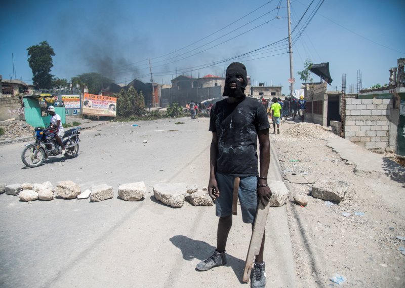 UN priveo kraju mirovnu misiju na Haitiju nakon 15 godina