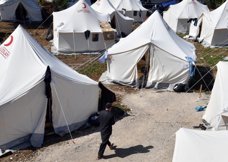 Gradonačelnik Bihaća ukida skrb o kampu: Pustit ćemo neka problem s migrantima eskalira