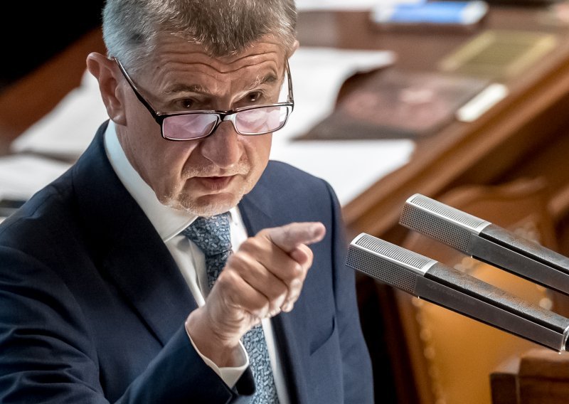 Češki premijer želi nove nuklearne elektrane, spreman je kršiti zakone EU-a