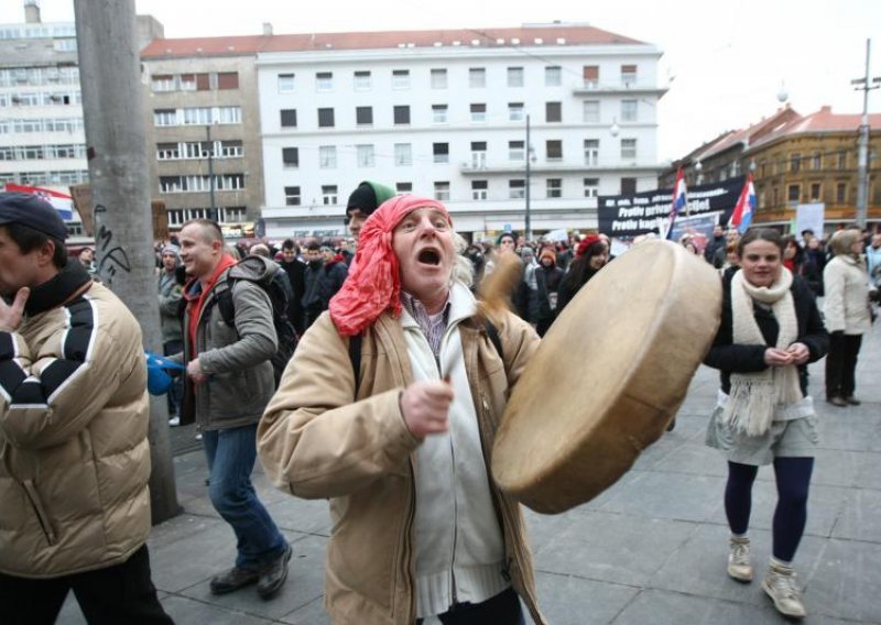 Hrvatska u Europsku uniju uopće neće ući!