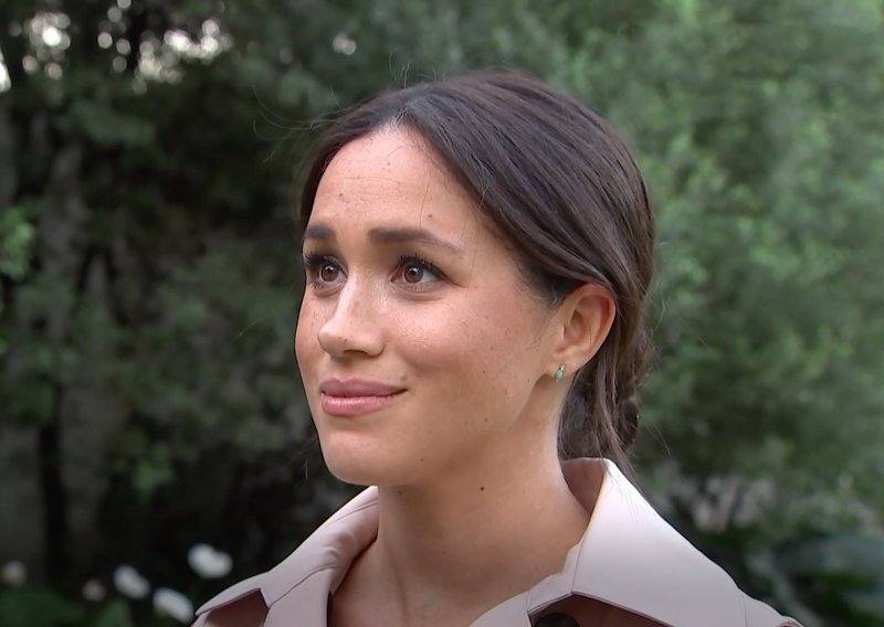 Meghan Markle na pitanje novinara jedva suspregnula suze: 'Malo ljudi me je pitalo jesam li dobro'