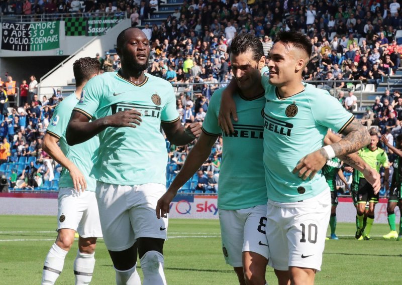 Inter imao tri gola prednosti protiv Sassuola, ali drhtao do samog kraja; Brozović upisao asistenciju