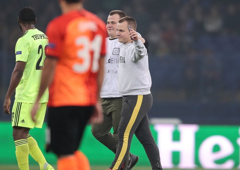 Šahtar očekuje kazna zbog incidenta na travnjaku na utakmici protiv Dinama