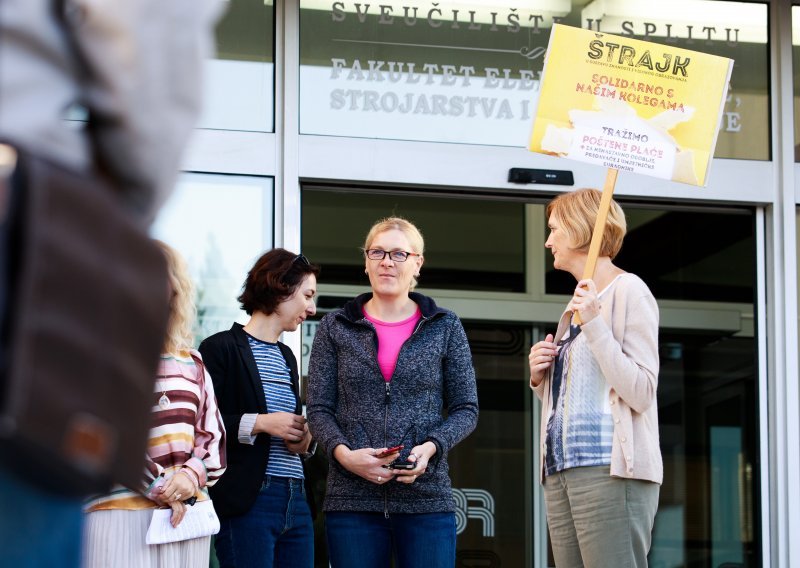 Stigli prvi rezultati štrajka na fakultetima: Referade i knjižnice zatvorene, na portama dežuraju studenti