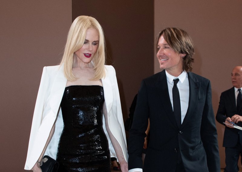 Nicole Kidman muža Keitha Urbana za rođendan iznenadila ružama