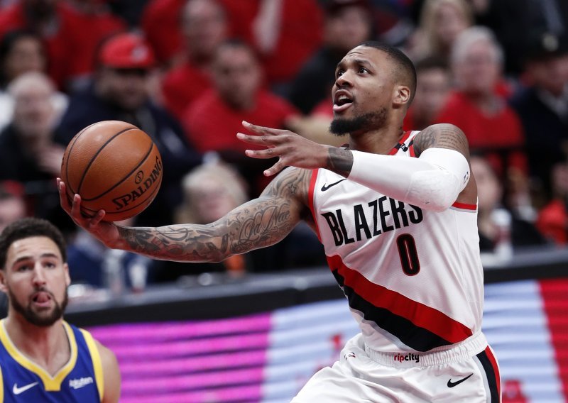 Lillard pogodio za pobjedu Portlanda, Dončić promašio ključni šut preko sve boljeg Hezonje