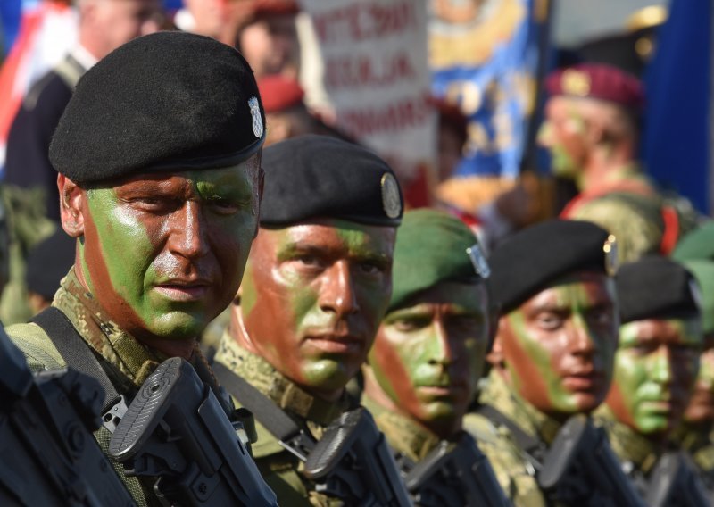 Pogledajte kako izgledaju nove vođe Hrvatske vojske, čestitao im i Gotovina