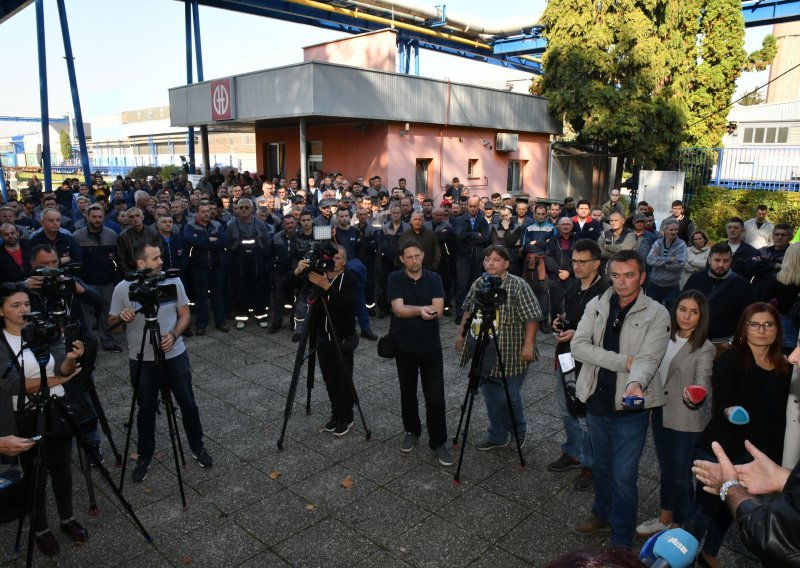 Radnici Đure Đakovića poručili premijeru neka radi i za hrvatske radnike