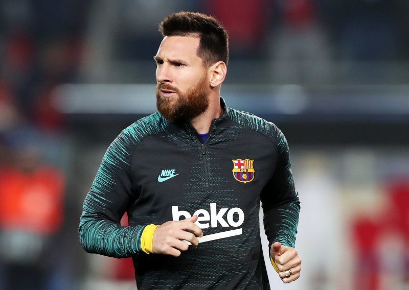 Barcelona pronašla sjajnog veznjaka za kojeg su bili spremni ponuditi Rakitića i Alenu, ali sve je stopirao Lionel Messi