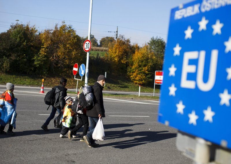 U prometnoj nesreći poginula dva ilegalna migranta