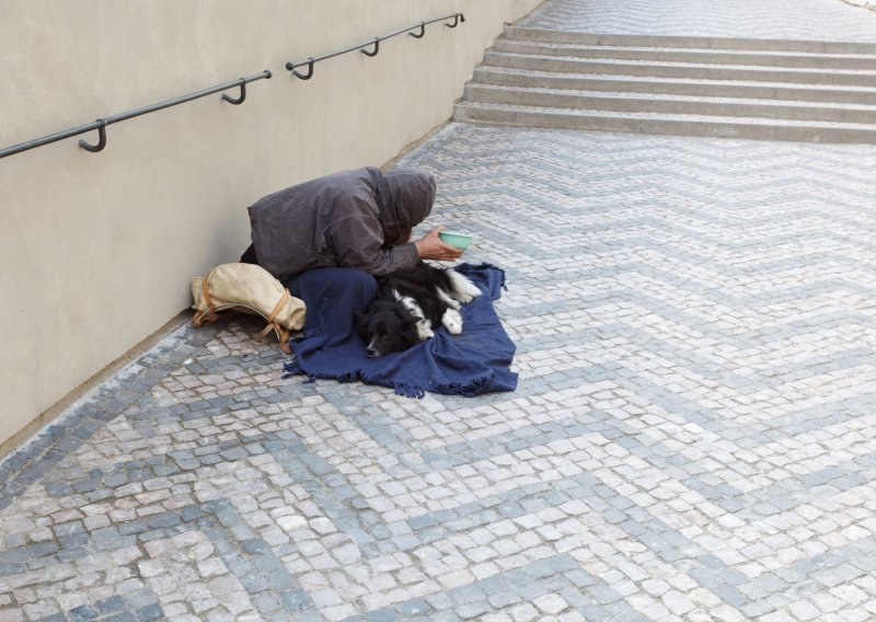 Humano srce splitskog Sveučilišta dijeli obroke beskućnicima