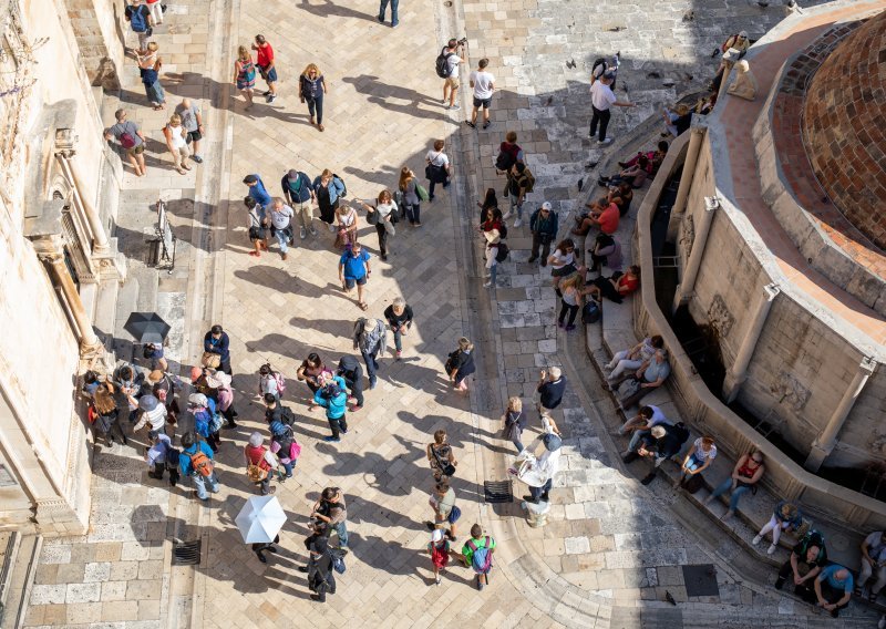 Snažan potres noćas zatresao okolicu Dubrovnika