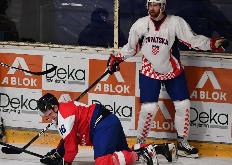 Sisak i dvorana Zibel spremni za hokejaški spektakl; Hrvatska u borbi za plasman na Zimske olimpijske igre